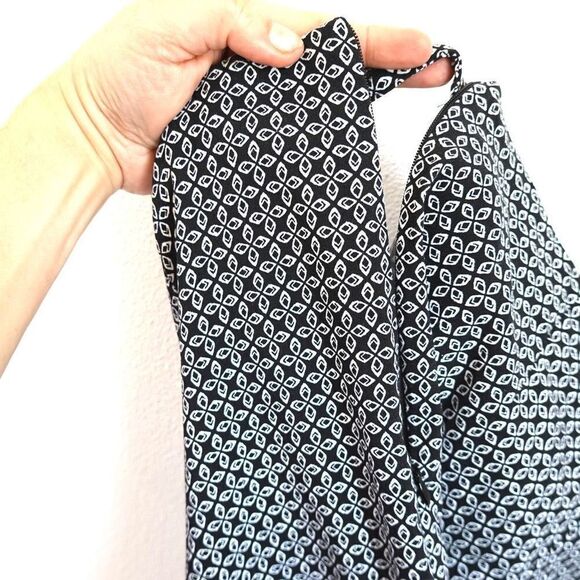 Susan Graver Stretch slim Patterned Pants Black White Size 6 - Picture 14 of 16